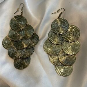 Elegant Gold Disc Earrings